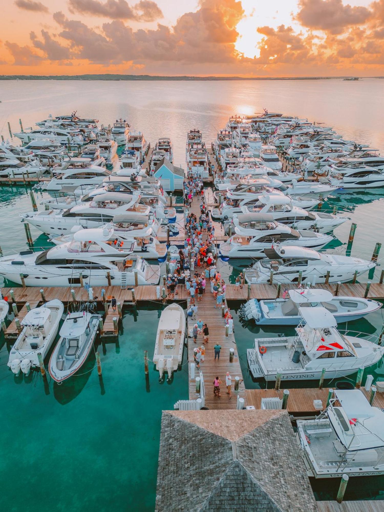 Valentines Resort & Marina Dunmore Town Esterno foto